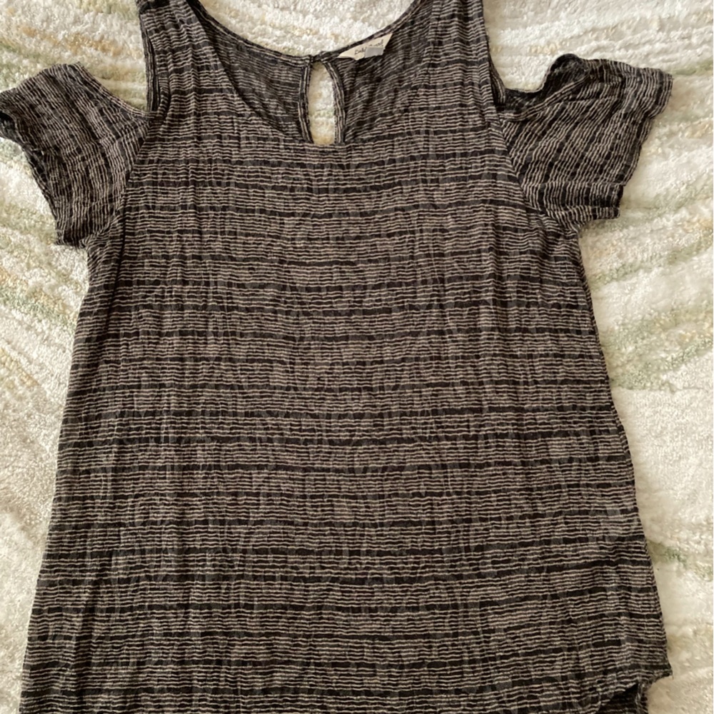Lucky Brand open shoulder top